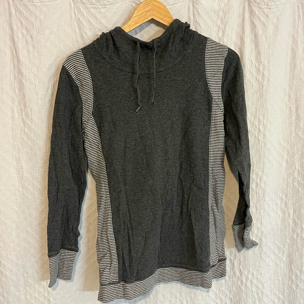 Eddie Bauer long striped sweatshirts hoodie size large